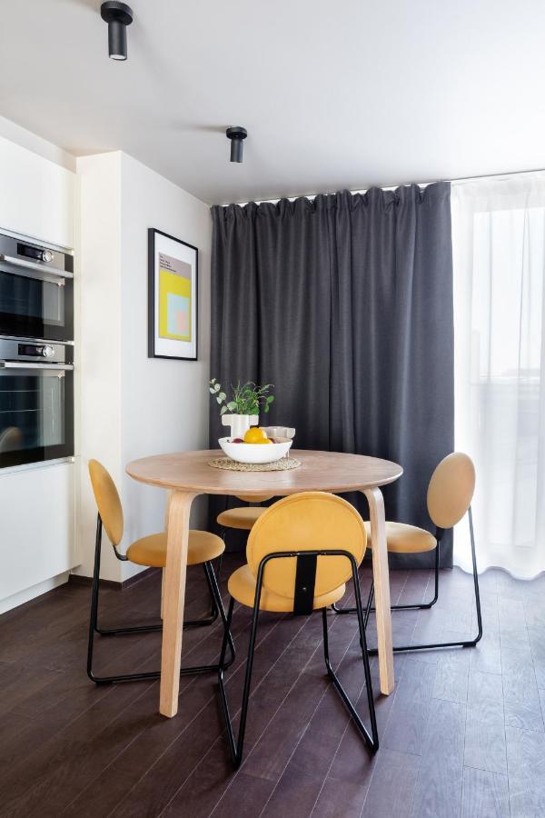Turnkey I Central Apartment With Terrace Прага Экстерьер фото